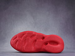 Adidas Yeezy Foam RNNR Vermillion