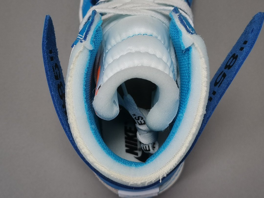 Air Jordan 1 Retro High Off-White University Blue Extended Size