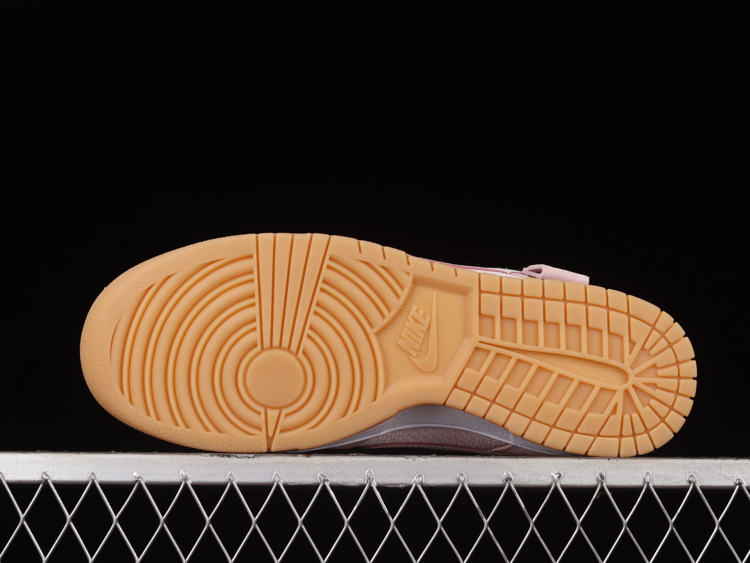 Nike Dunk Low Teddy Bear Light Soft Pink