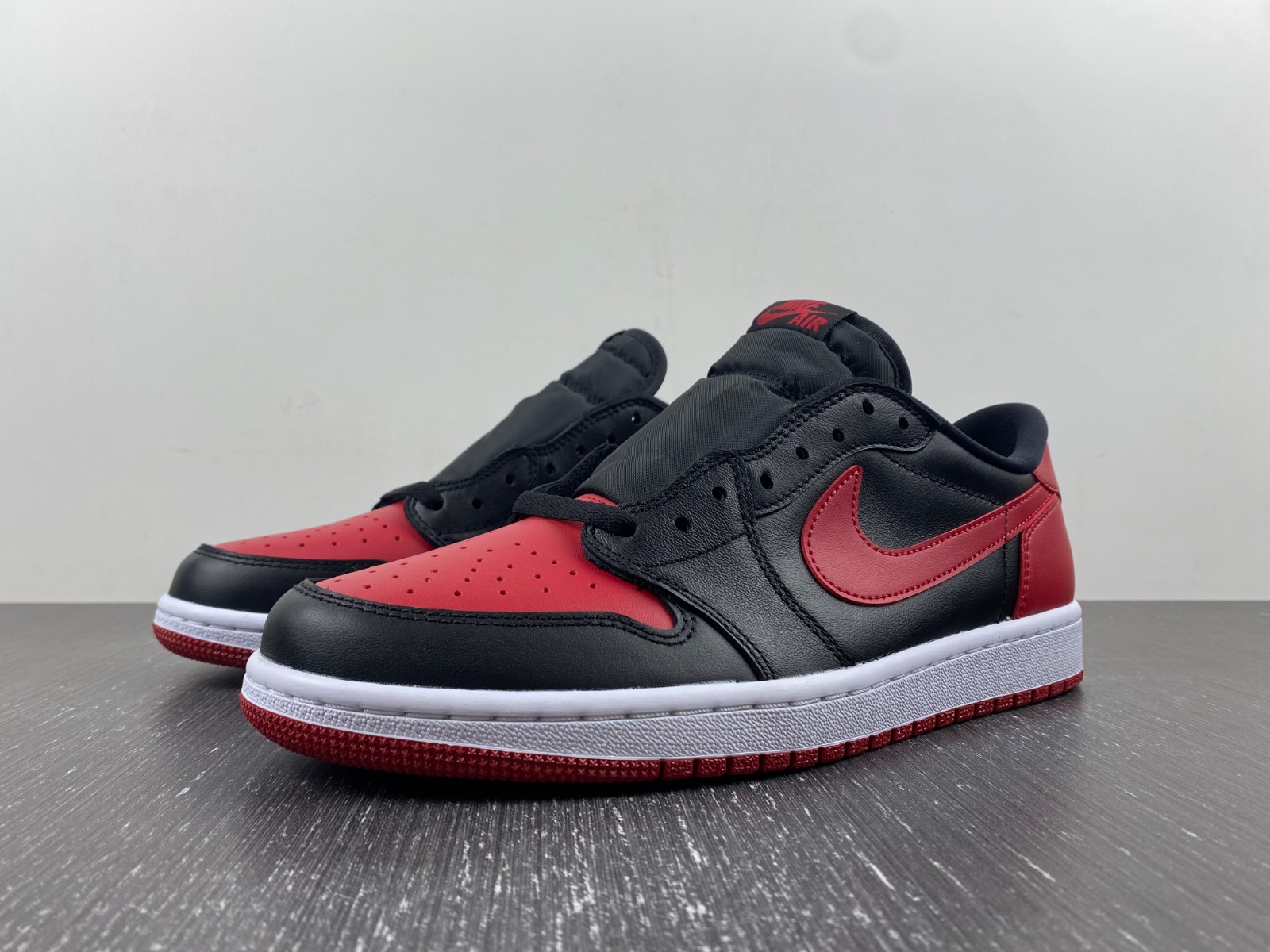 Air Jordan 1 Retro Low OG ‘Bred’