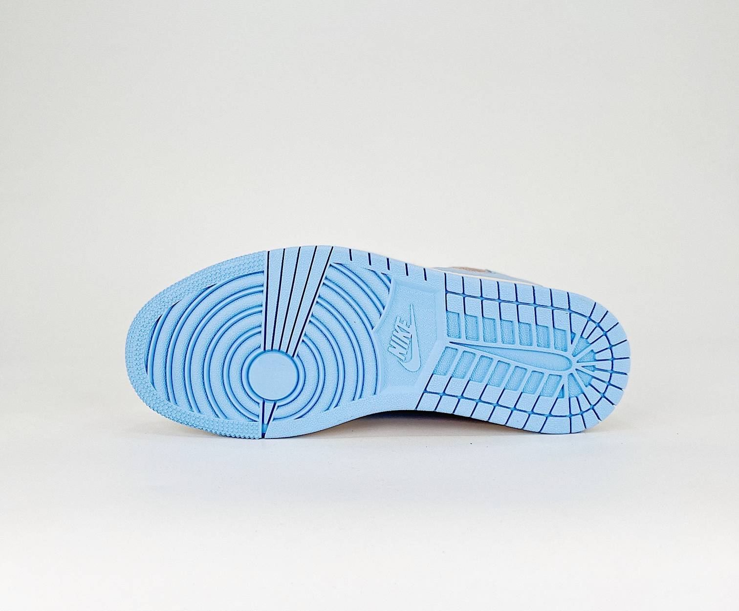 Travis Scott x Air Jordan 1 Retro Low Custom