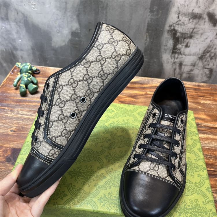 GUCCI CALIFORNIA GG PU FABRIC LOW-TOP SNEAKER – GCC054