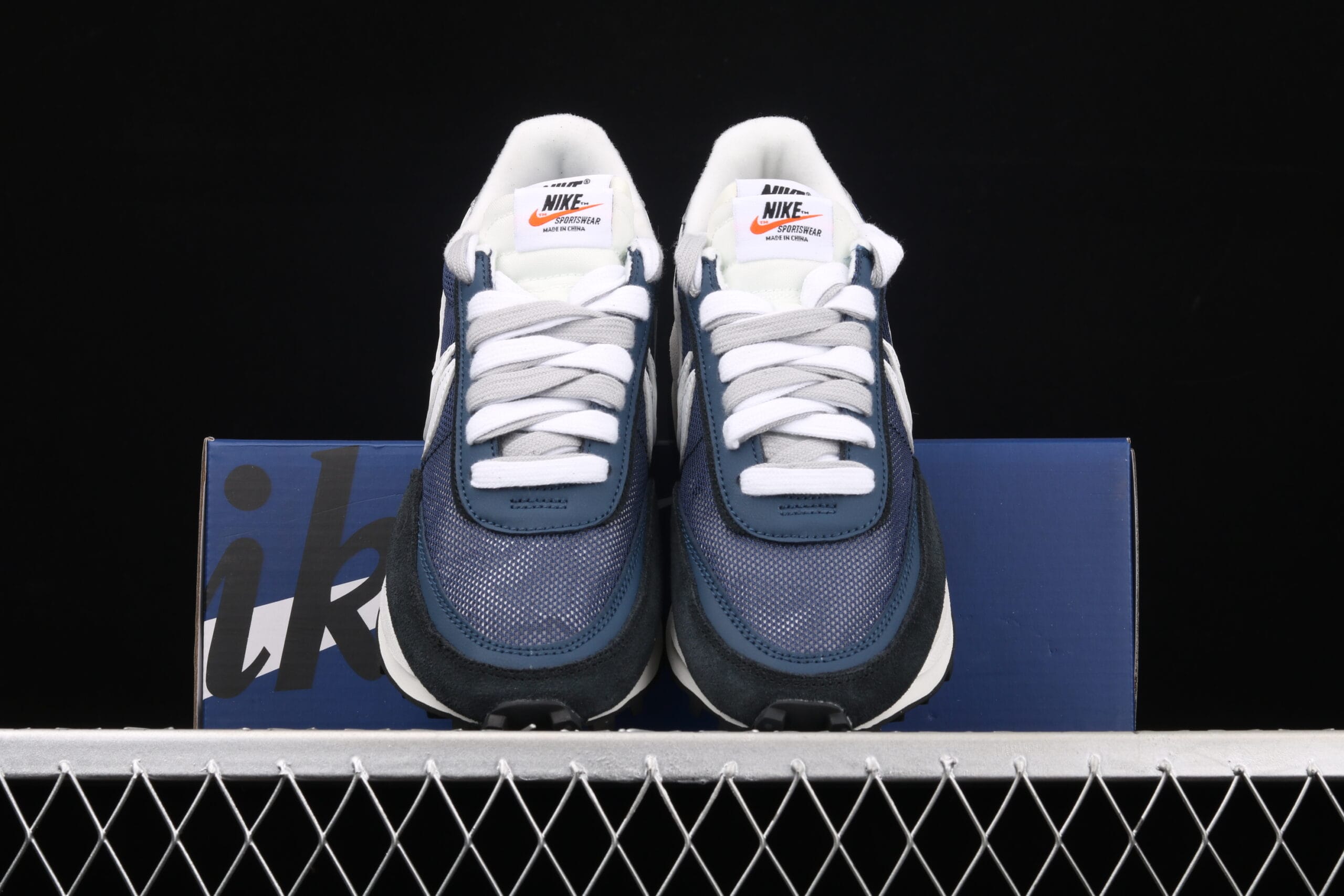 Sacai x Fragment Design x Nike Lvd Waffle Daybreak Grid Navy Blue Black