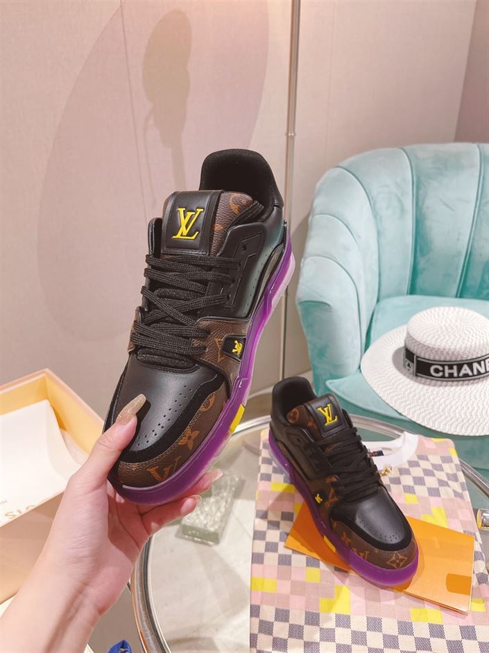 LOUIS VUITTON TRAINER MONOGRAM PURPLE – LVS130