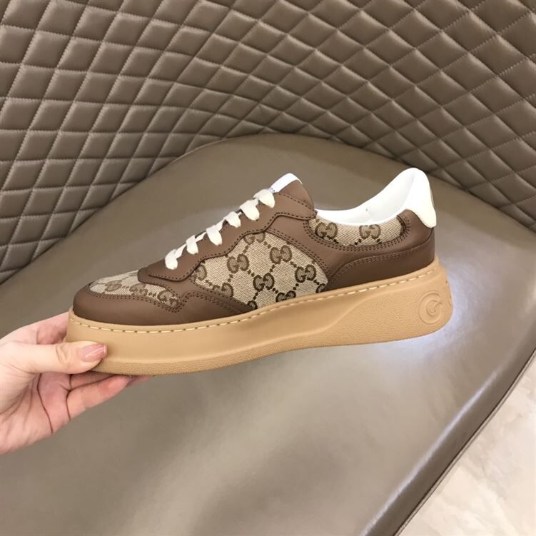 GUCCI MEN’S GG EMBOSSED SNEAKER – GCC033