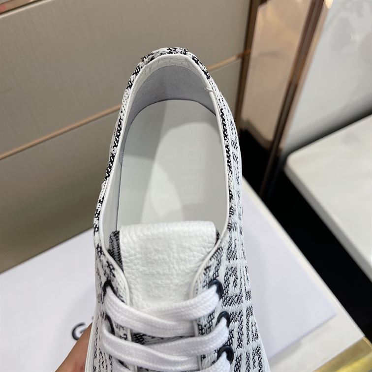 GIVENCHY CITY SNEAKERS IN 4G JACQUARD – GVC015