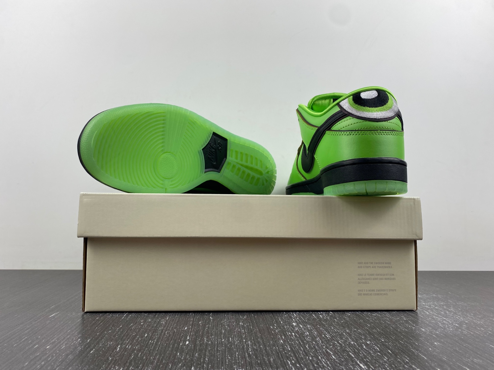 The Powerpuff Girls x Nike SB Dunk Low “Buttercup”