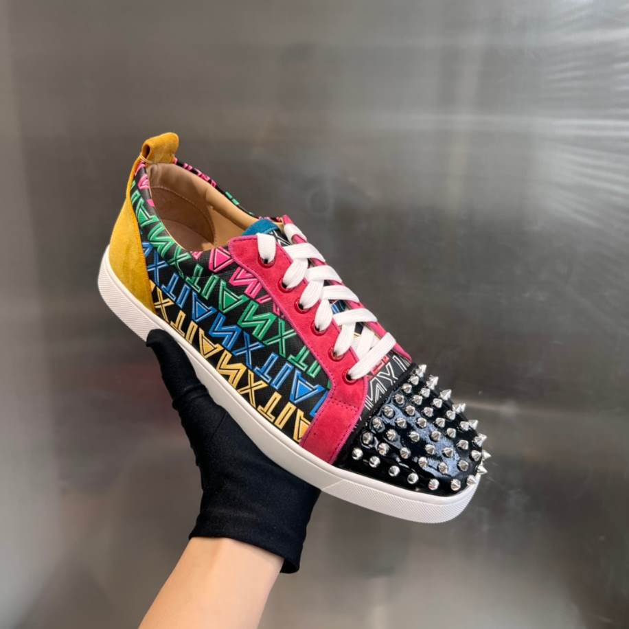 Christian Louboutin Louis Junior Spikes Multicolor Sneaker – CLS043
