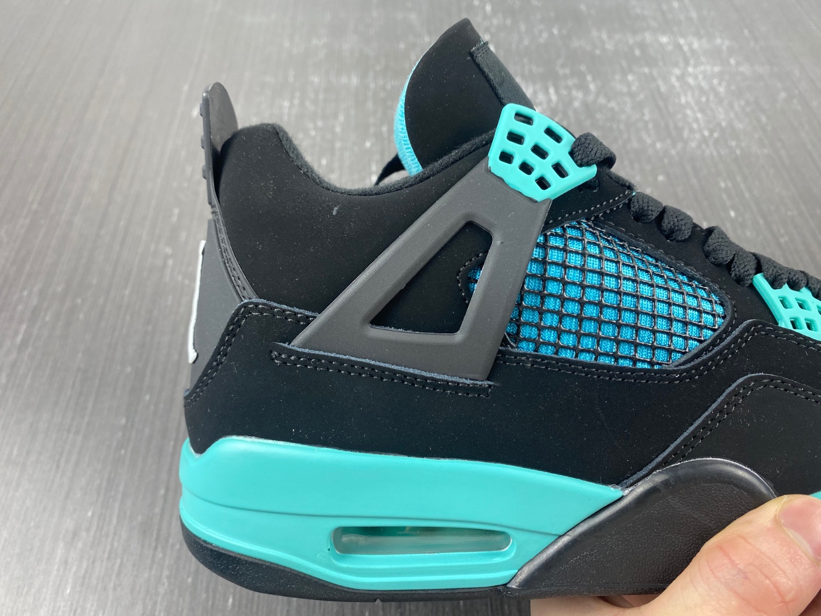 Air Jordan 4 Retro Coral Blue