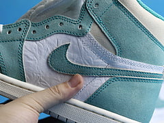 Air Jordan 1 Retro High OG ‘Turbo Green’