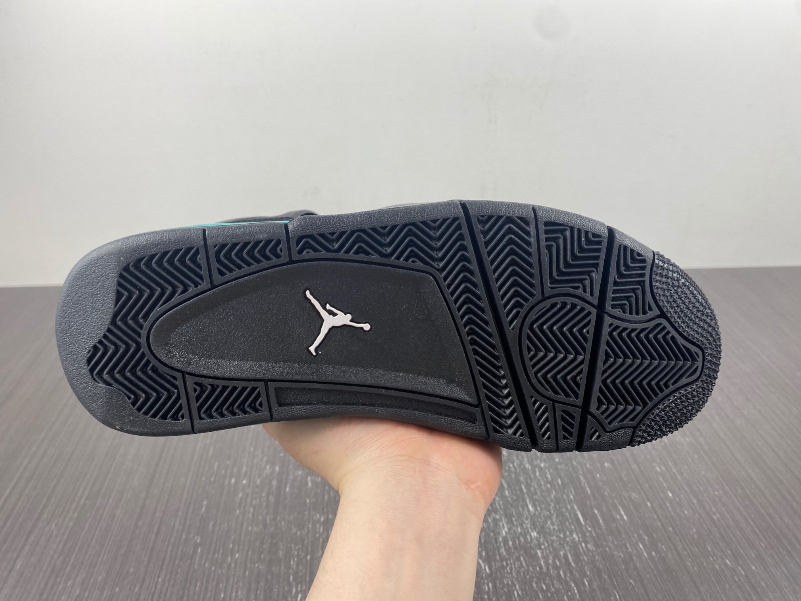 Air Jordan 4 Retro Coral Blue