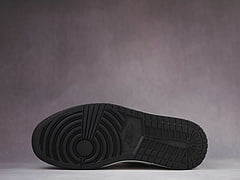 Jordan 1 Retro High OG Hand