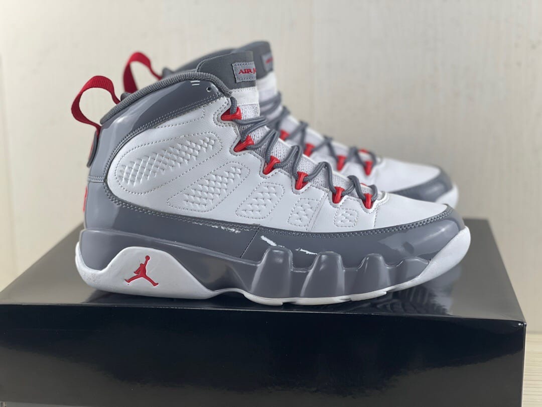 Jordan 9 Retro Fire Red