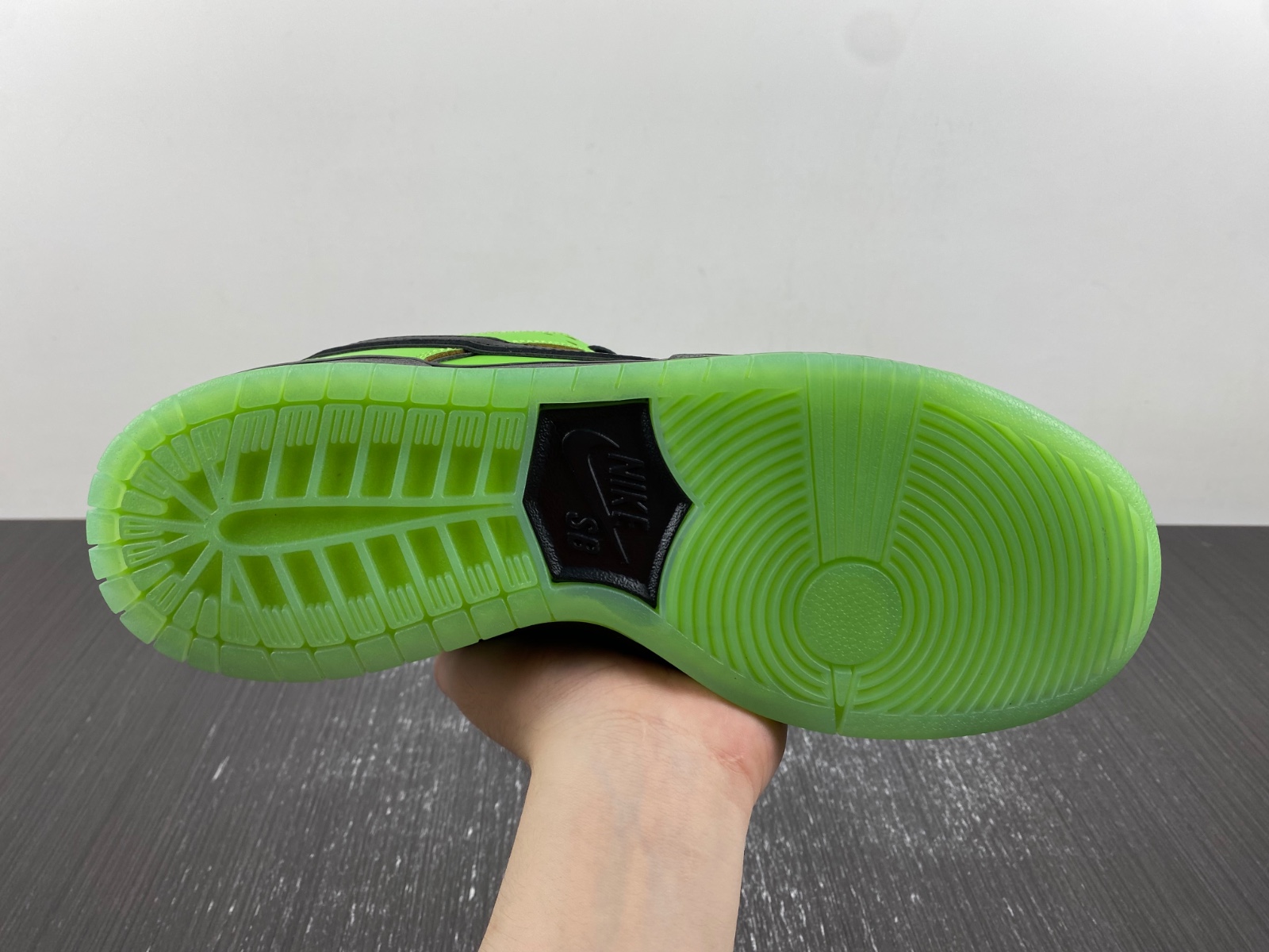 The Powerpuff Girls x Nike SB Dunk Low “Buttercup”