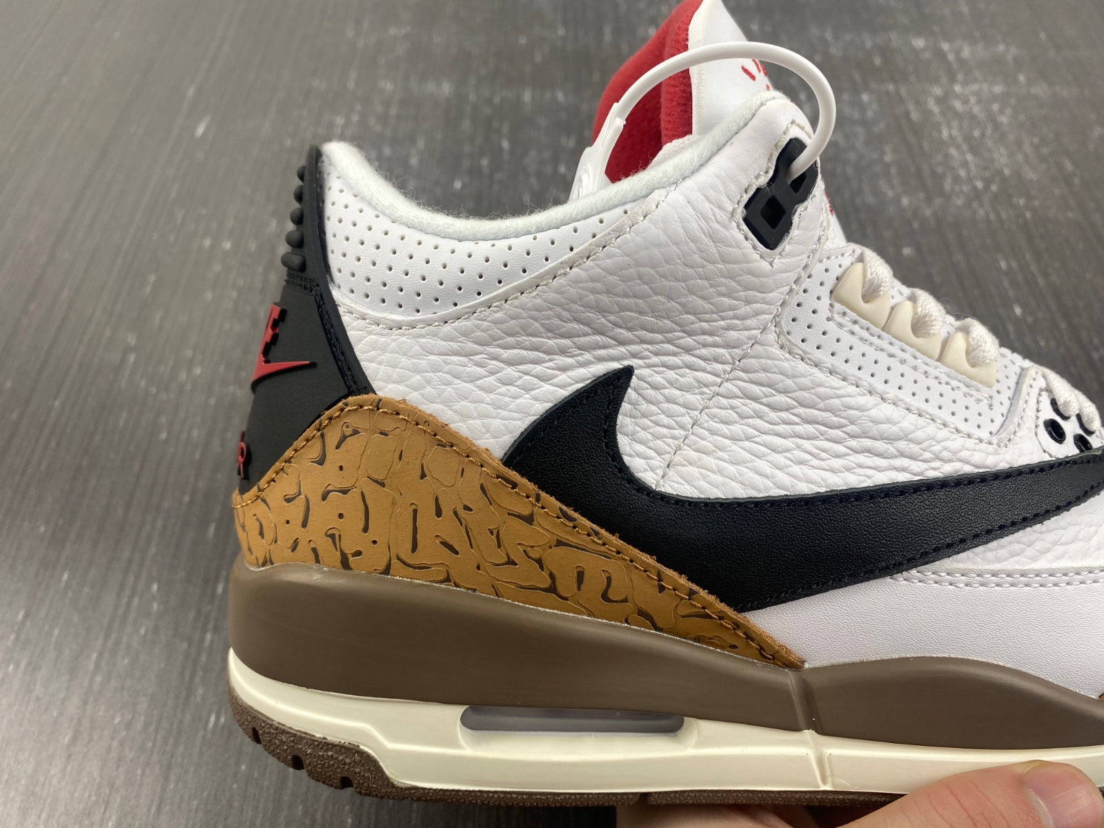 Travis Scott Jordan 3 Tan Brown
