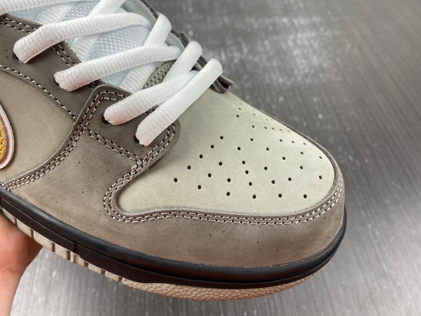 CONCEPTS x Nike SB Dunk Low TAGZ custom