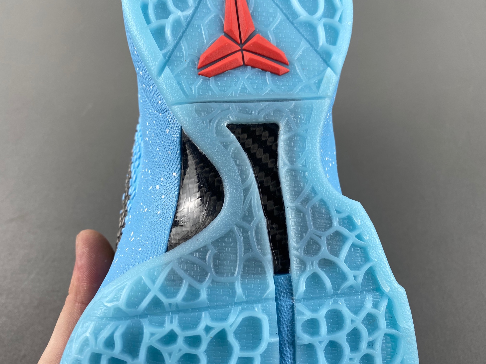 Nike Kobe 6 Ice Grinch Custom