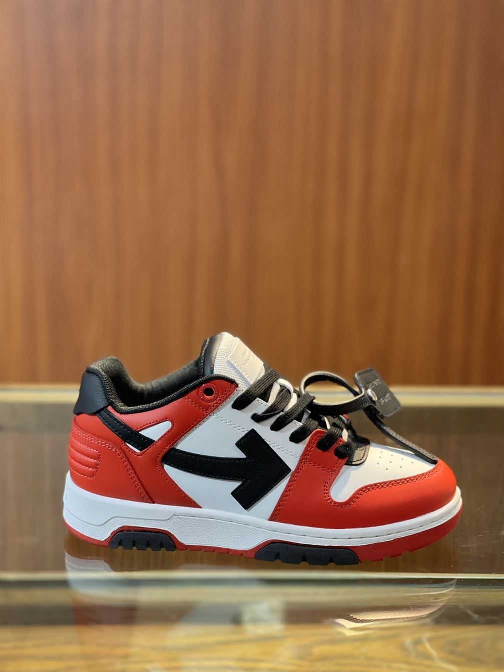 OFF-WHITE OUT OF OFFICE OOO BLACK WHITE RED – OFW025