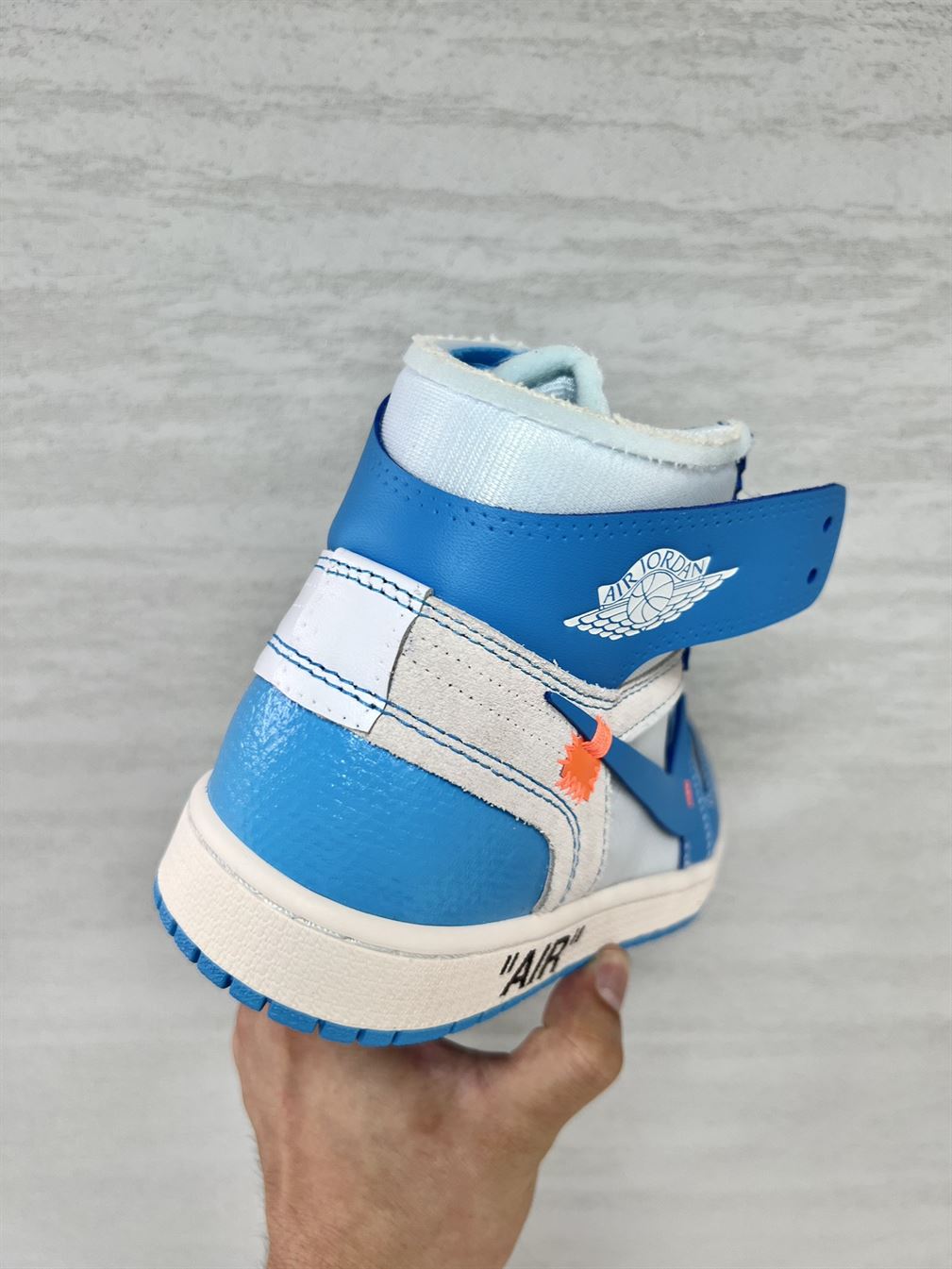 AIR JORDAN 1 RETRO HIGH OFF-WHITE UNIVERSITY BLUE – OFW031