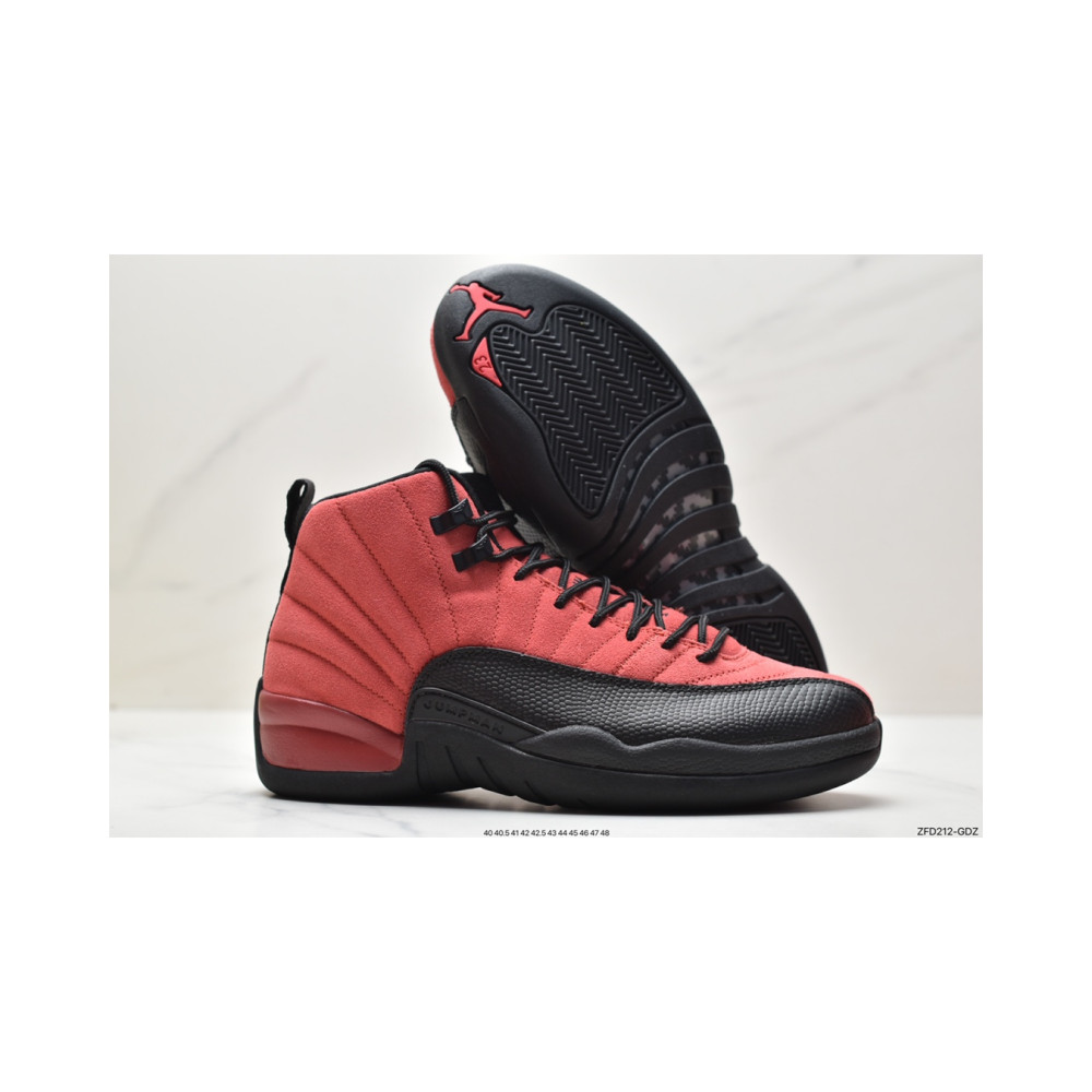 Air Jordan 12 