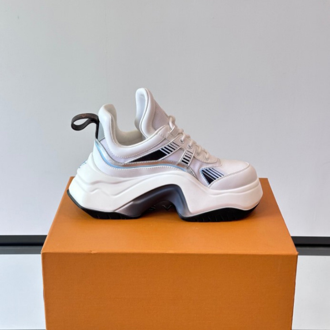 Louis Vuitton Archlight Sneaker – LVS215