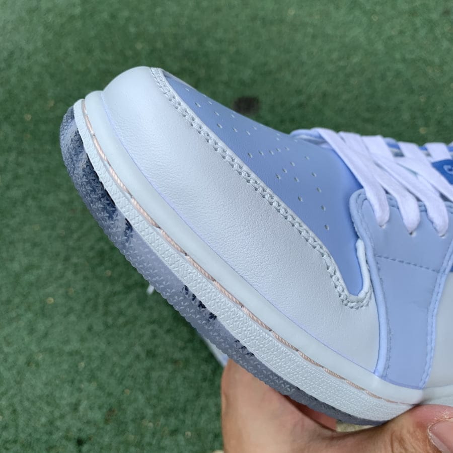 Jordan 1 Low SE Mighty Swooshers