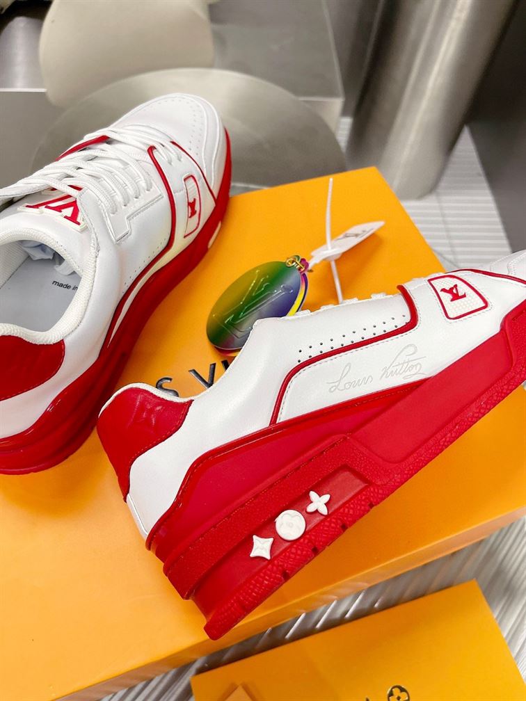 LOUIS VUITTON LV TRAINER SNEAKER – LVS158