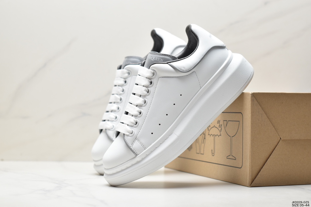 ALEXANDER MCQUEEN OVERSIZED LEATHER SNEAKERS