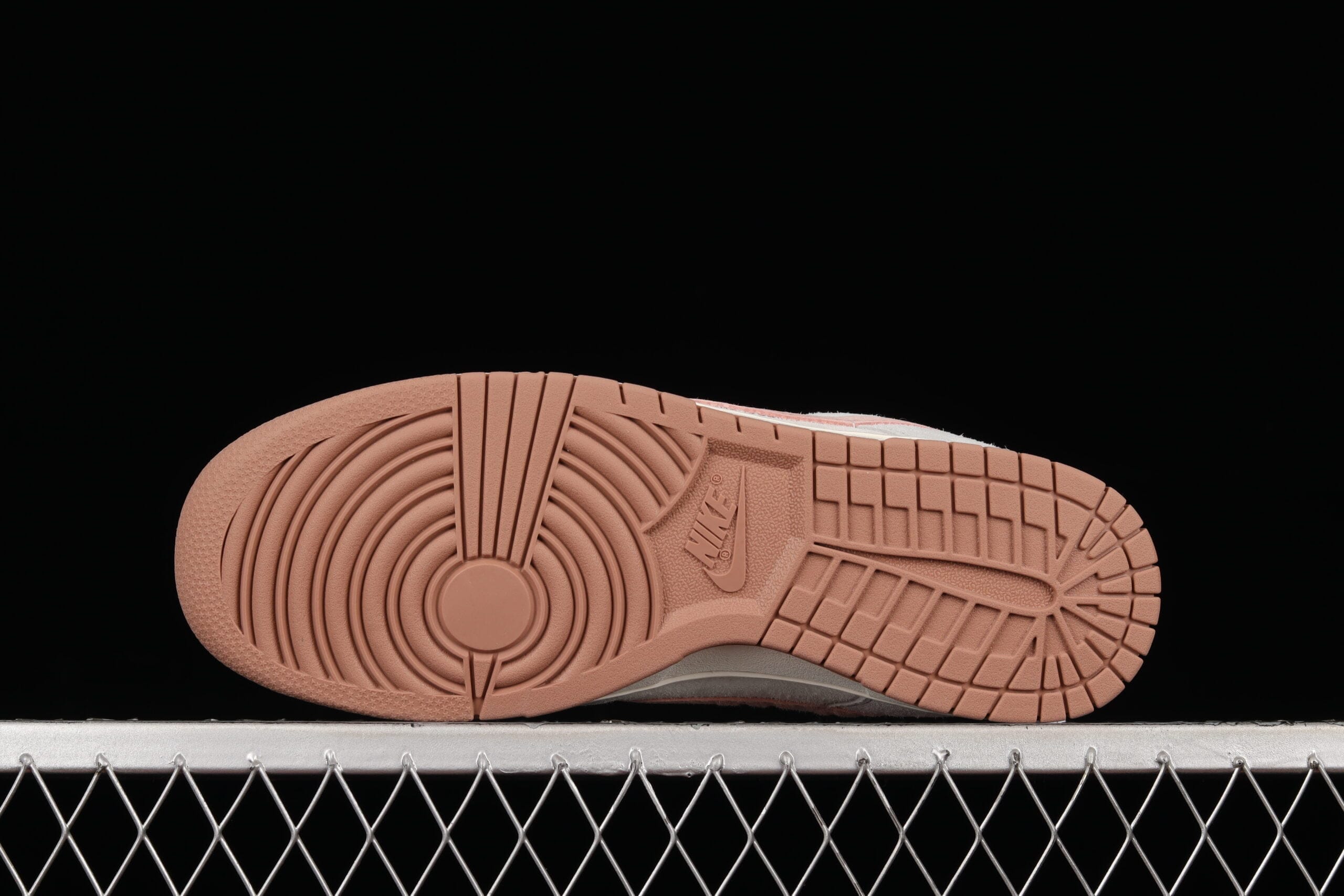 Nike Dunk Low Fossil Rose