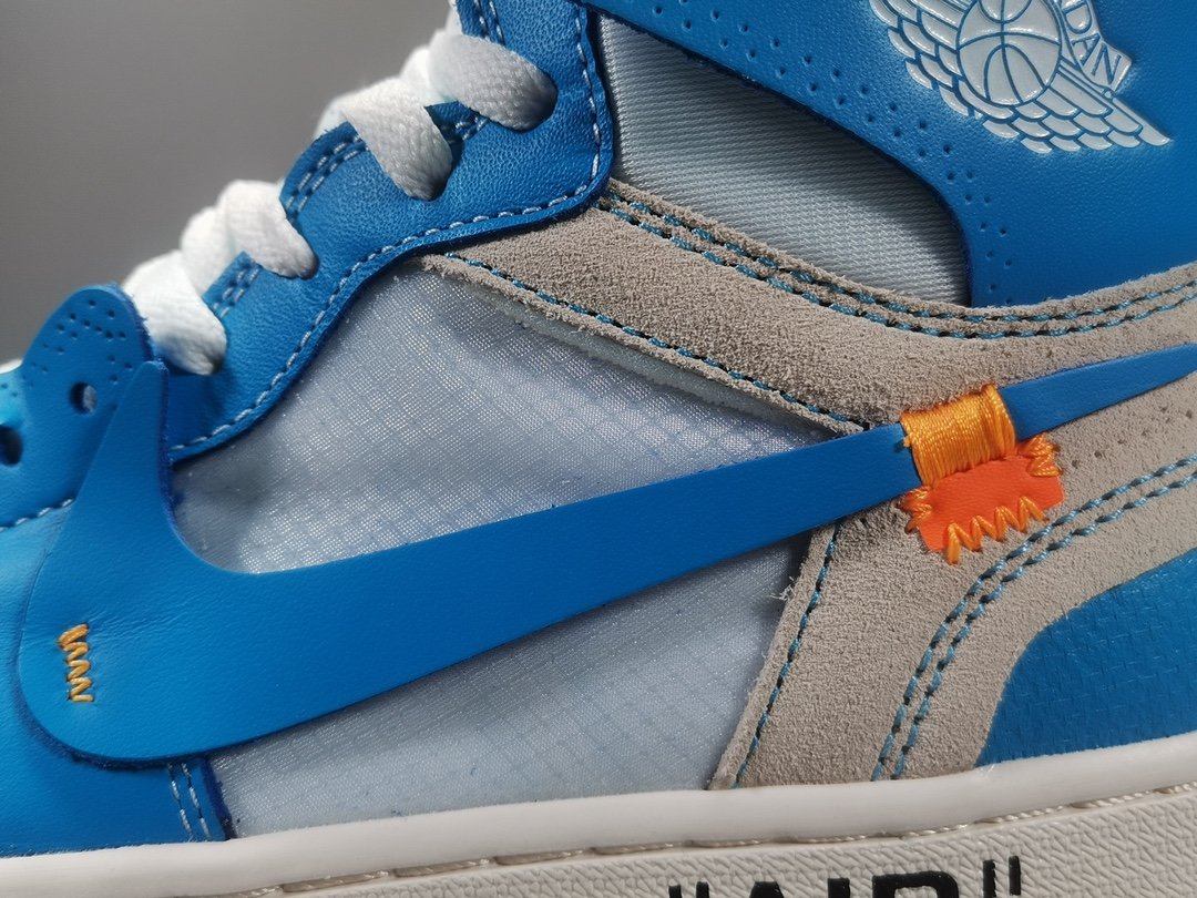 Air Jordan 1 Retro High Off-White University Blue Extended Size