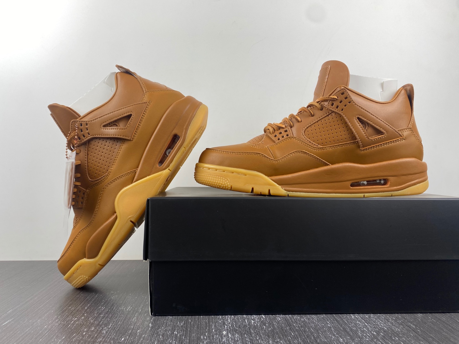 Air Jordan 4 Premium Wheat