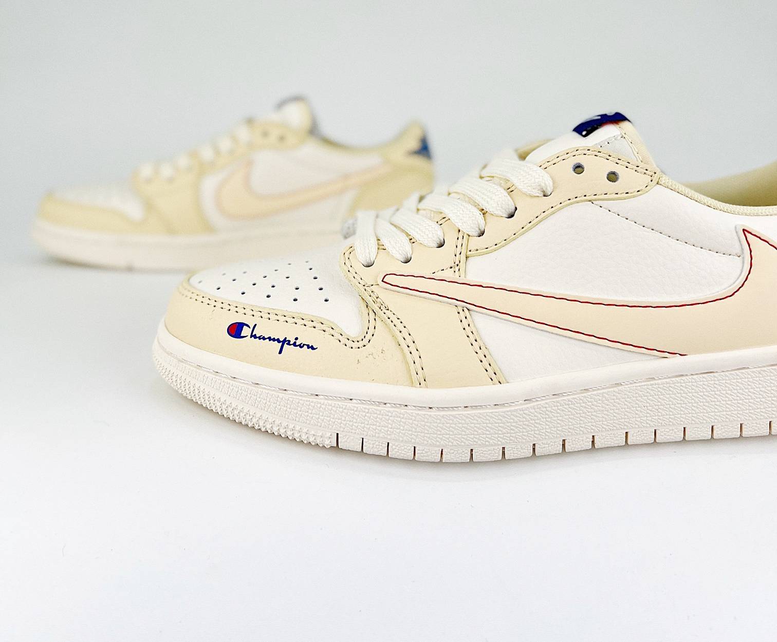 Travis Scott x Air Jordan 1 Retro Low Custom