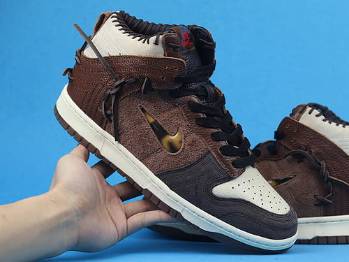Nike Dunk High Bodega Legend Fauna