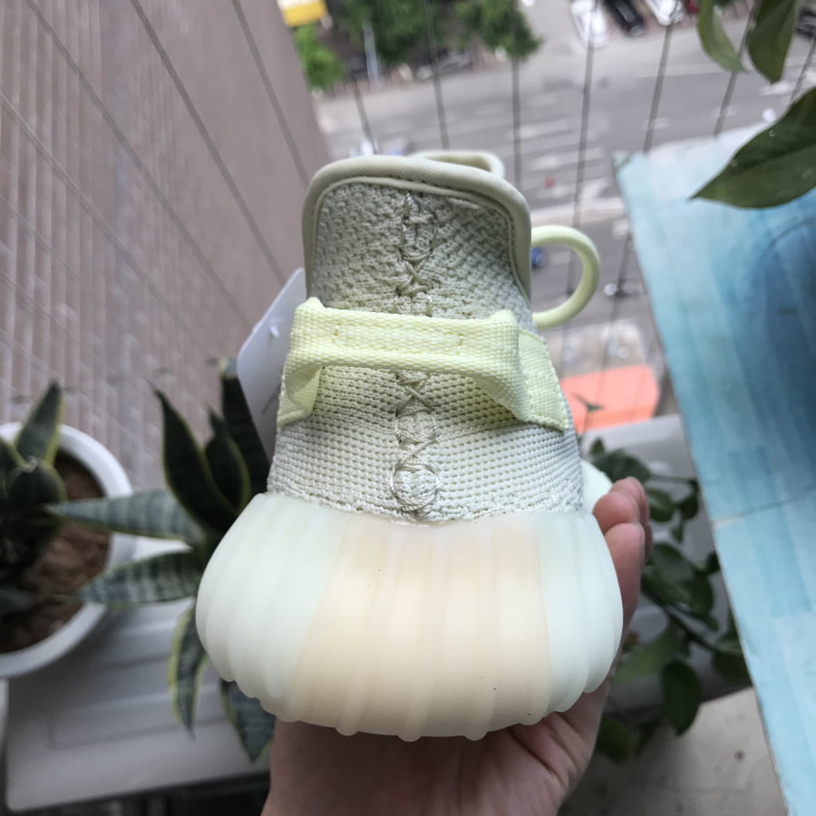 Adidas Yeezy Boost 350 V2 Butter