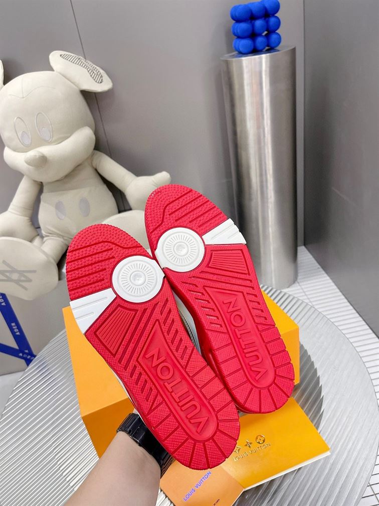 LOUIS VUITTON LV TRAINER SNEAKER – LVS158