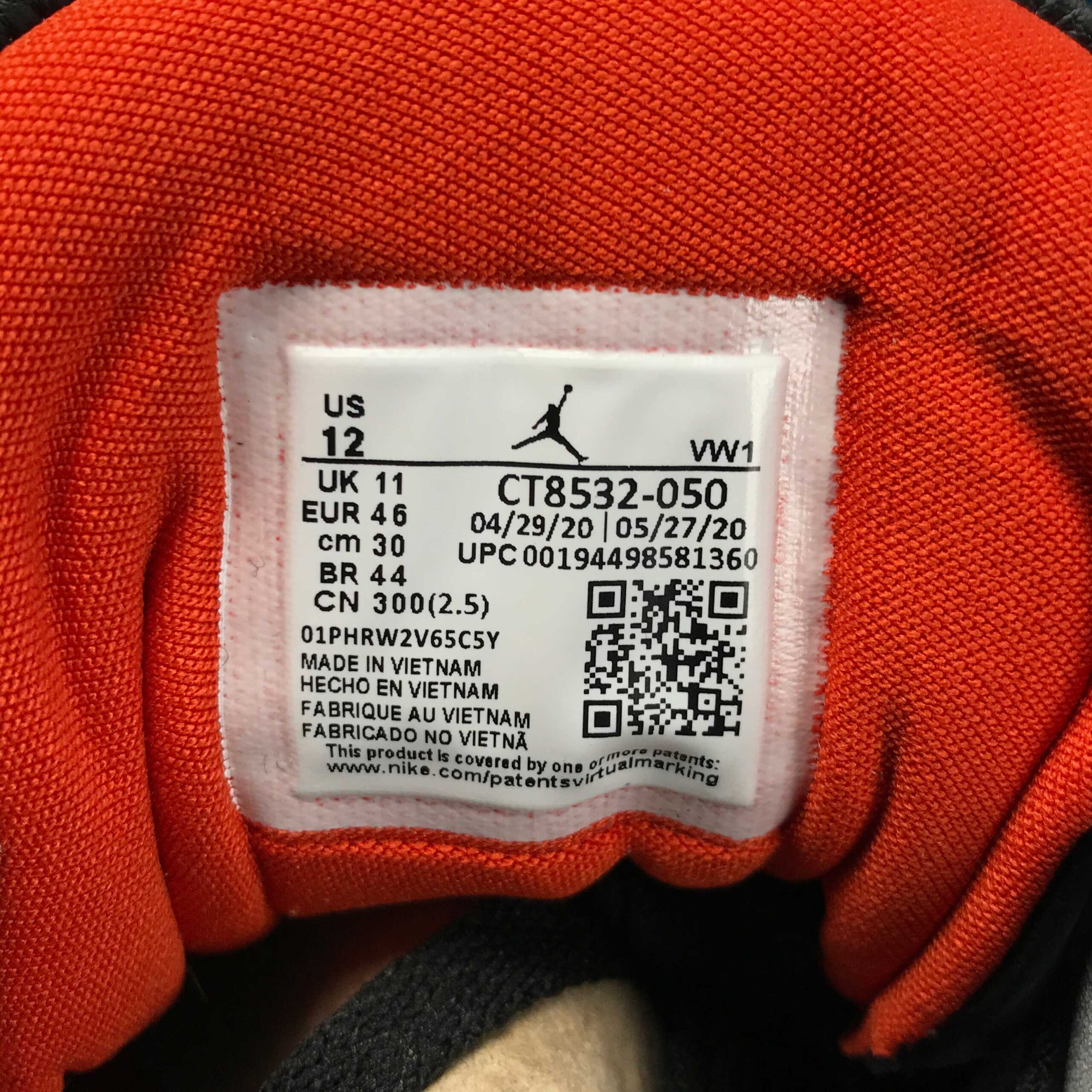 Jordan 3 Retro Black Court Purple