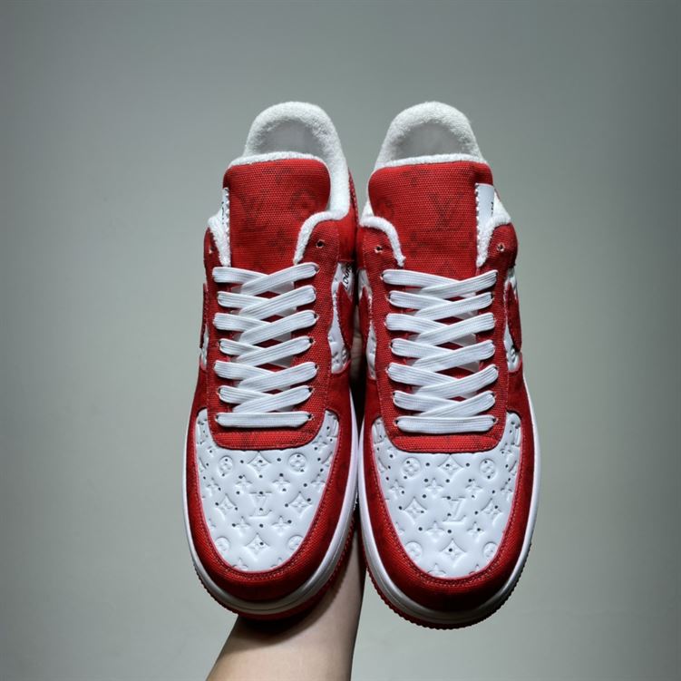 LOUIS VUITTON X NIKE AIR FORCE 1 LOW-TOP SNEAKERS – LVS133