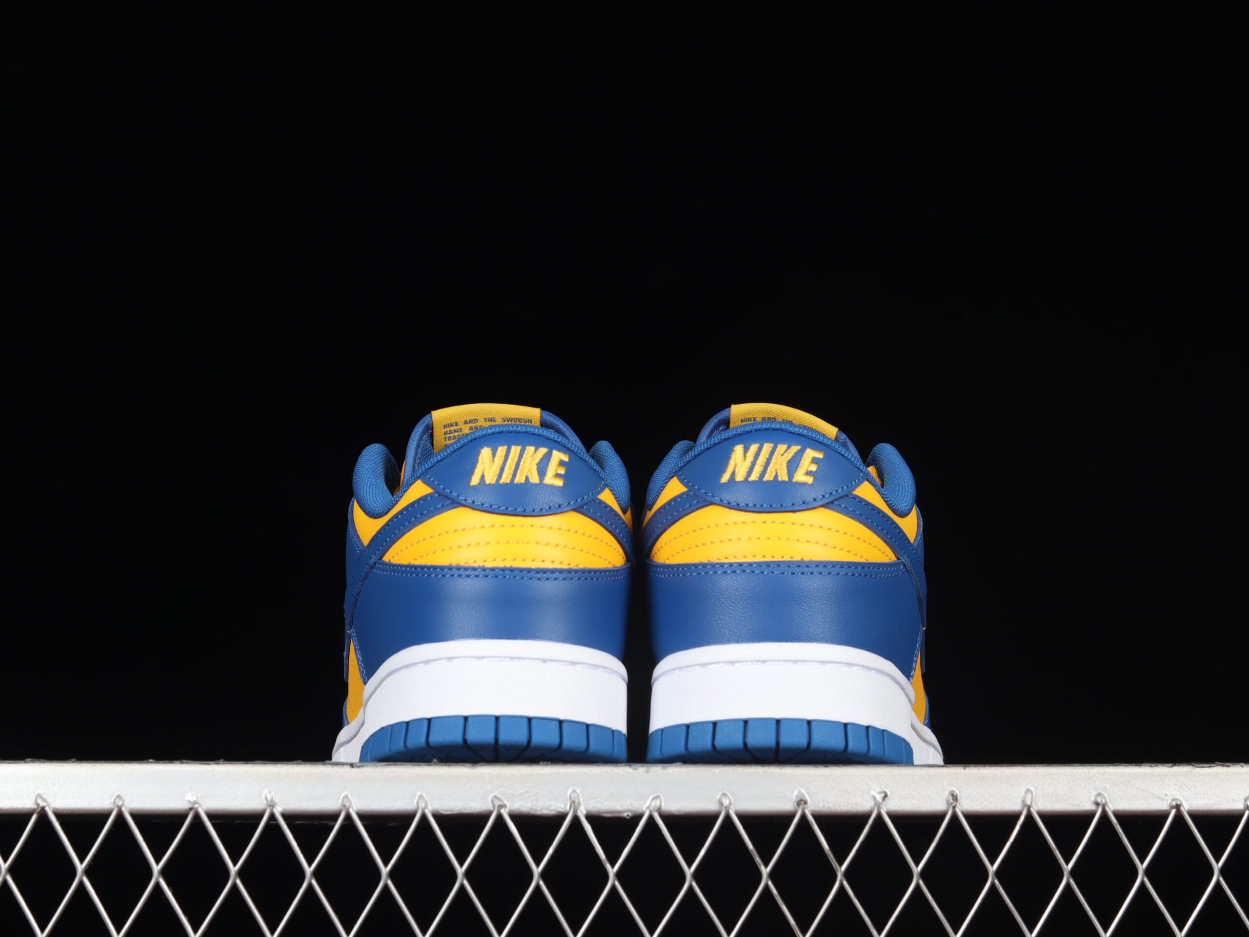 Nike Dunk Low UCLA