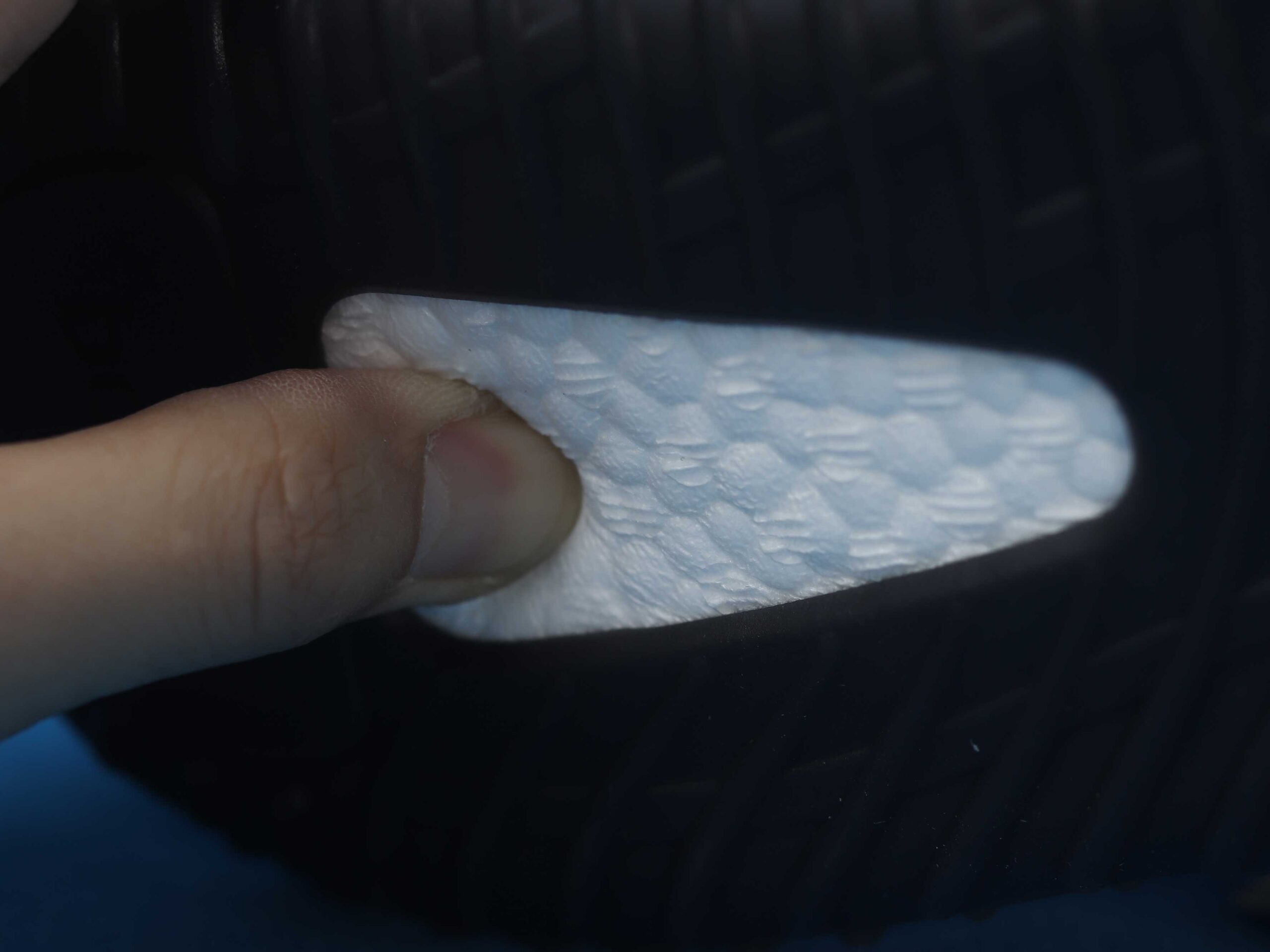 adidas Yeezy Boost 350 V2 Dazzling Blue