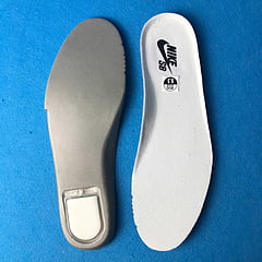 Jordan 1 Retro High OG Defiant SB LA to Chicago