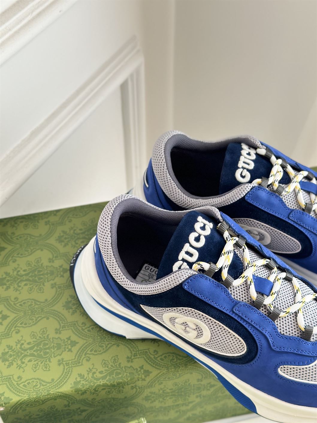 GUCCI RUN SNEAKERS – GCC117