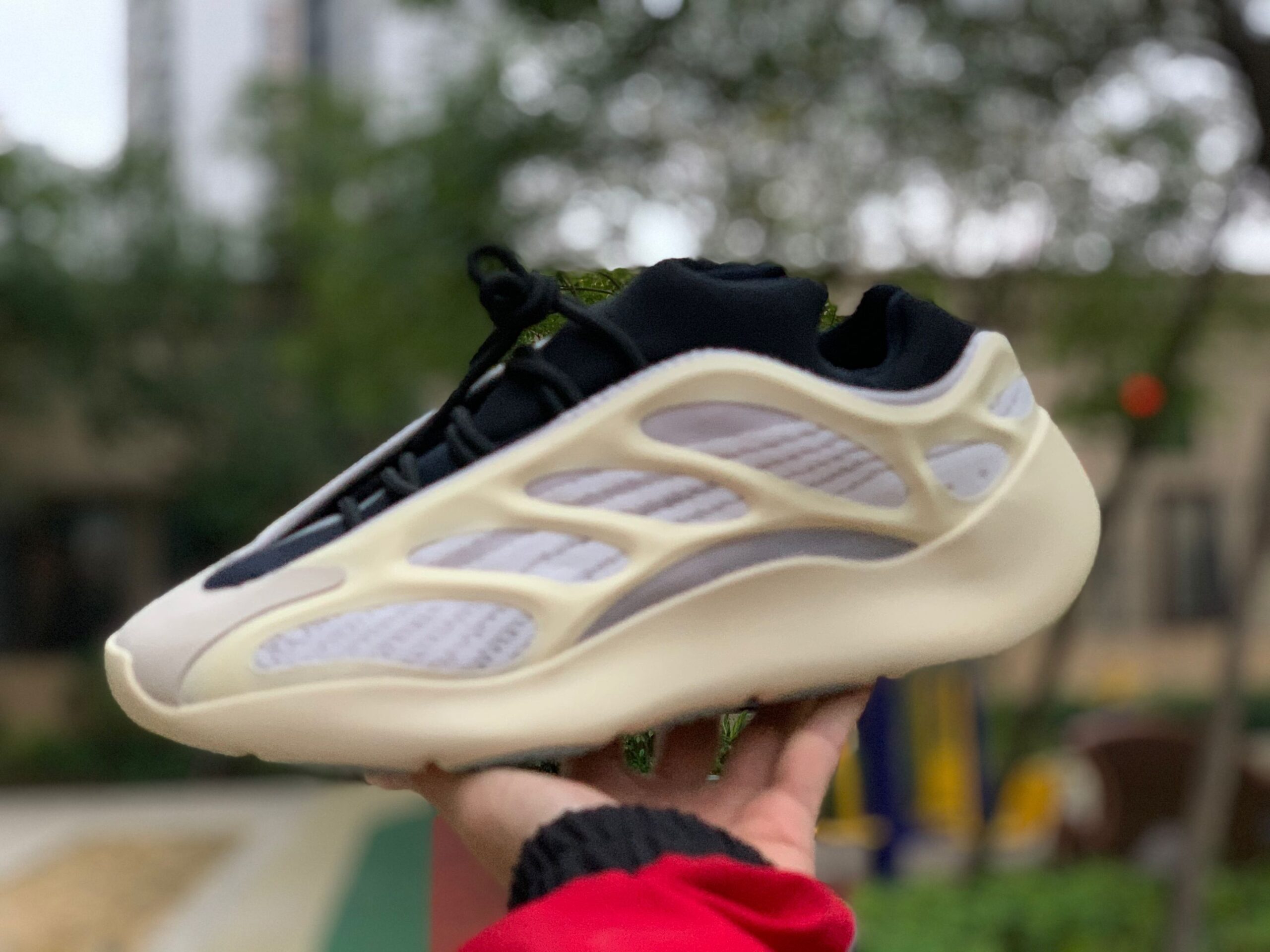 Adidas Yeezy 700 V3 Azael