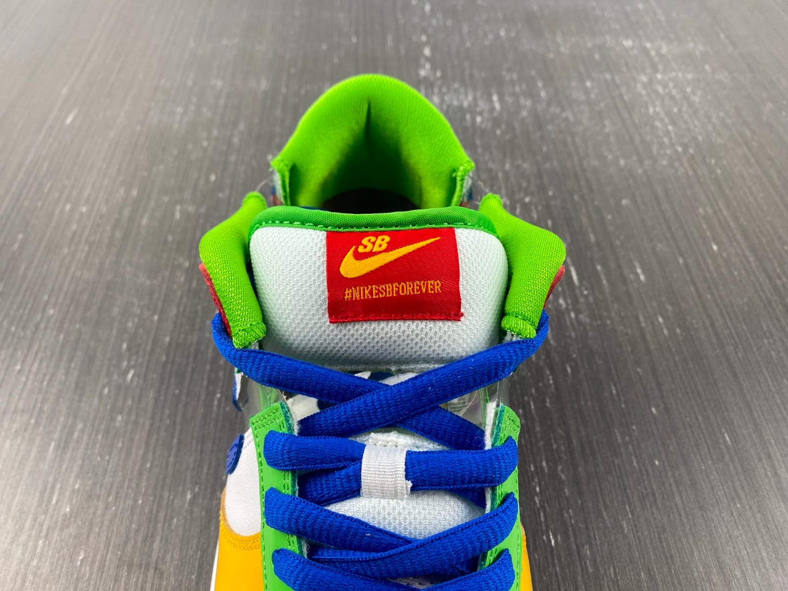 EBAY x Nike SB Dunk Low Sandy Bodecker