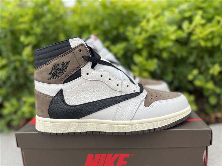 Jordan 1 Retro High Travis Scott Reverse Mocha