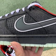 On-Foot Look at the ‘League of Legends’ LPL x Nike Dunk Low Collabo