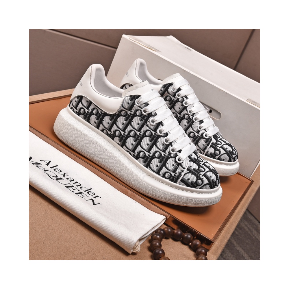 Alexander McQueen🔥(High-end Couple Outfit)🔥