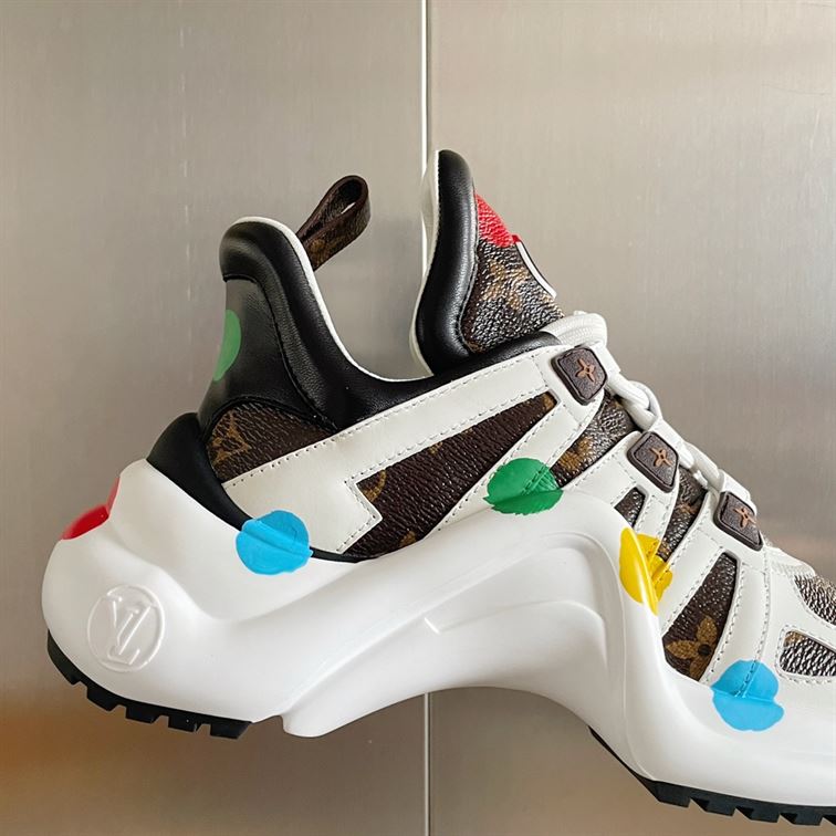 LOUIS VUITTON ARCHLIGHT TRAINERS – LVS101