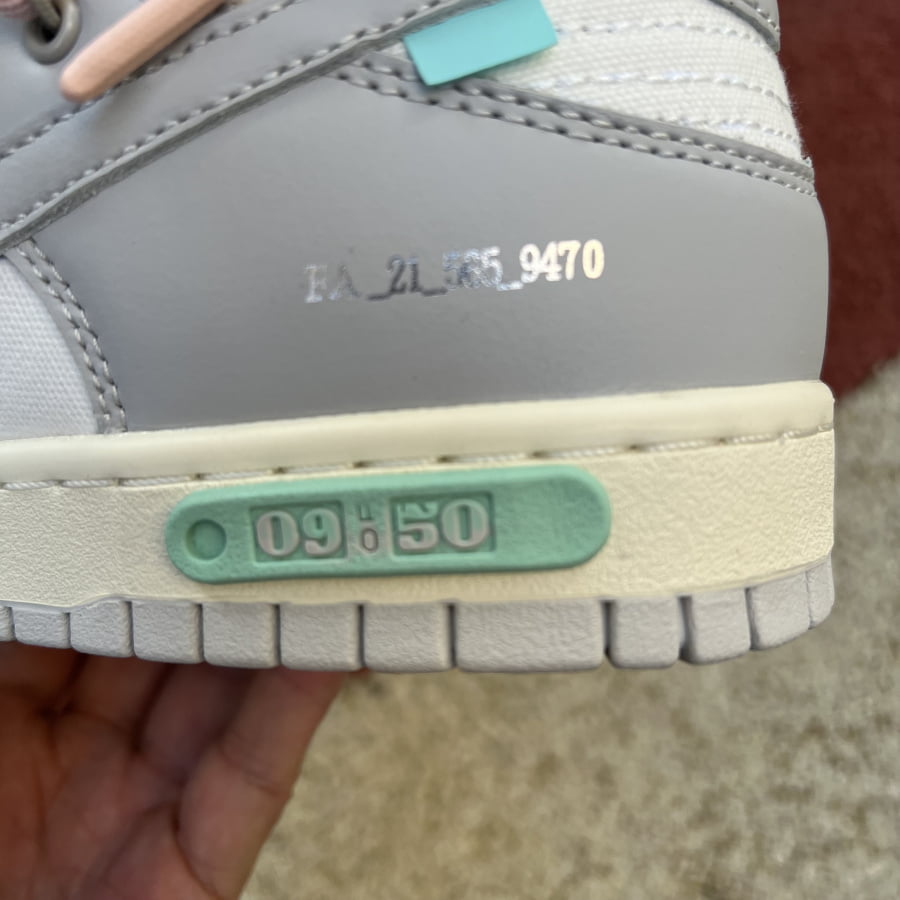 Nike Dunk Low Off-White Lot 9