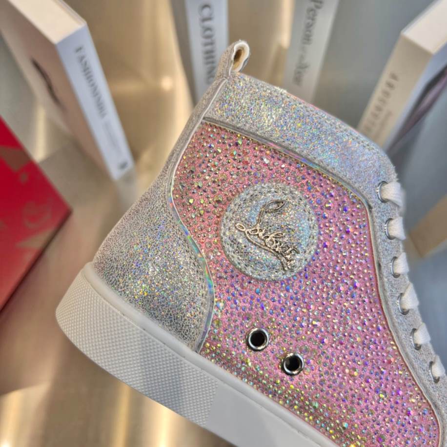 Christian Louboutin Low Top Pink Silver Sneaker – CLS051