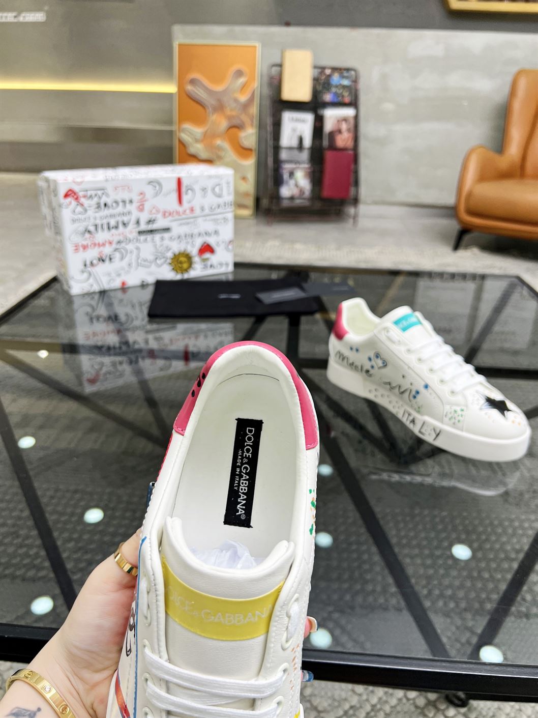 DOLCE & GABBANA LIMITED EDITION PORTOFINO GRAFFITI SNEAKERS – DG020